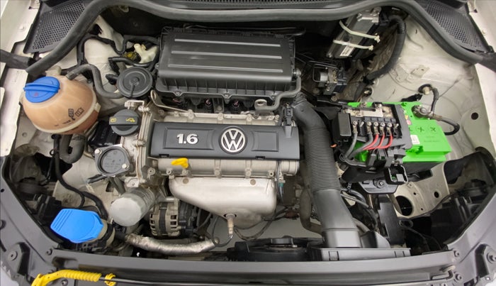 2014 Volkswagen Vento HIGHLINE PETROL, Petrol, Manual, 62,625 km, Open Bonet