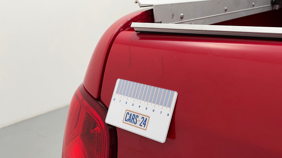 Boot / Tailgate Tailgate Scratch