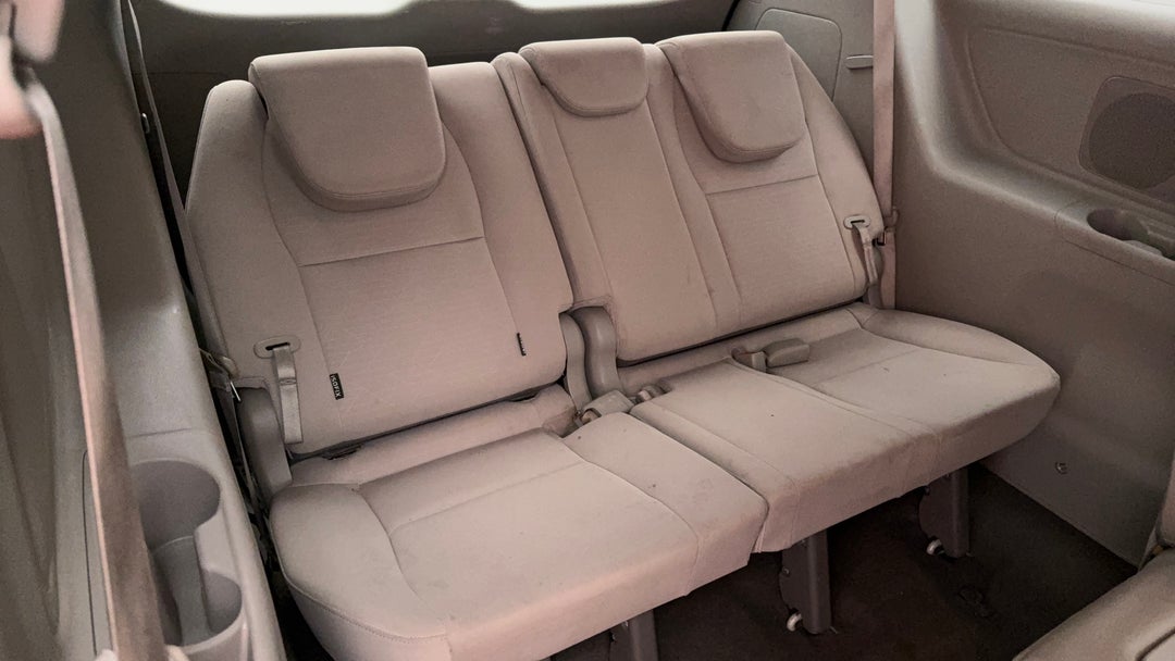 2018 Kia Carnival S, Automatic, 115788 km, Third Row Seats