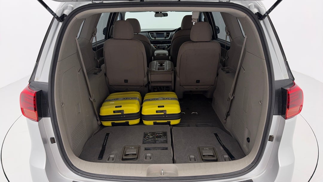 2018 Kia Carnival S, Automatic, 115788 km, Boot Inside View with Luggage