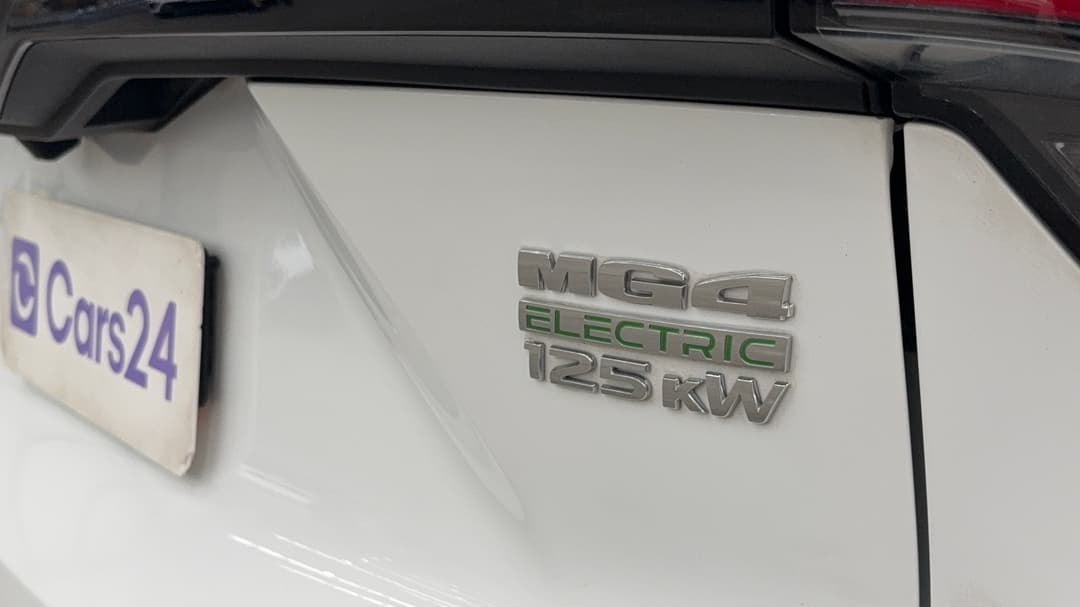2025 MG Mg4 Excite 51 125kw, Automatic, 11405 km, Badge (Boot Right Side)