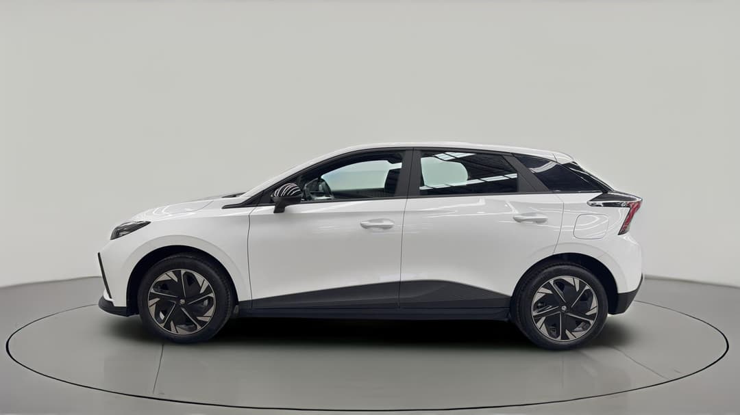 2025 MG Mg4 Excite 51 125kw, Automatic, 11405 km, Left Side View