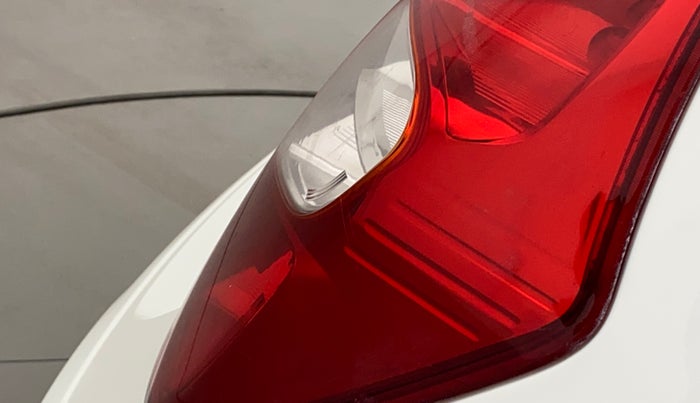 2012 Hyundai i10 SPORTZ 1.2, Petrol, Manual, 40,577 km, Right tail light - Minor scratches