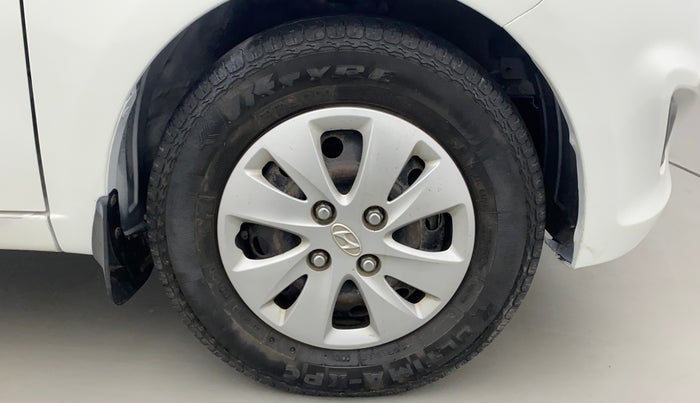 2012 Hyundai i10 SPORTZ 1.2, Petrol, Manual, 40,577 km, Right Front Wheel