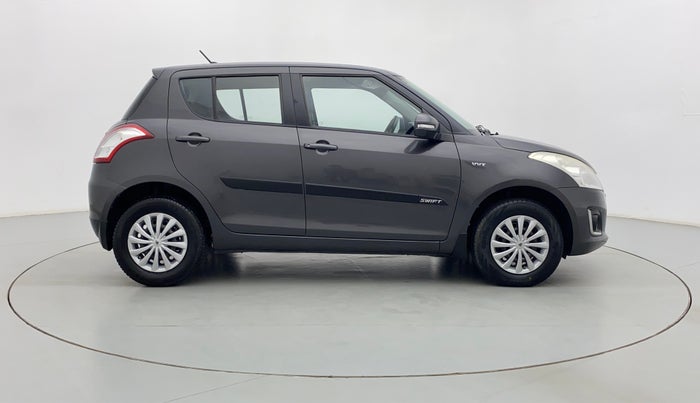 2015 Maruti Swift VXI D, Petrol, Manual, 66,889 km, Right Side View