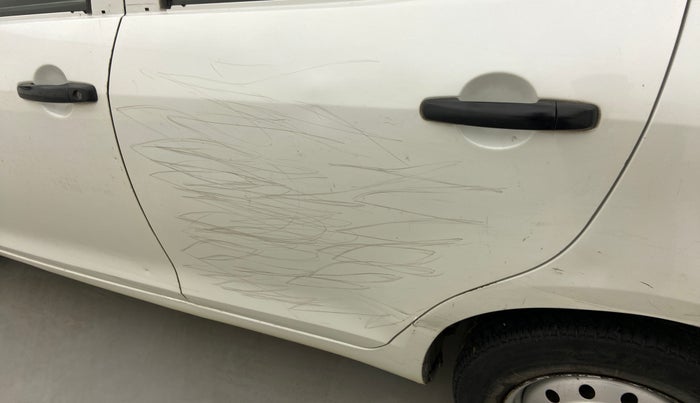 2012 Maruti Swift LXI, Petrol, Manual, 41,110 km, Rear left door - Minor scratches