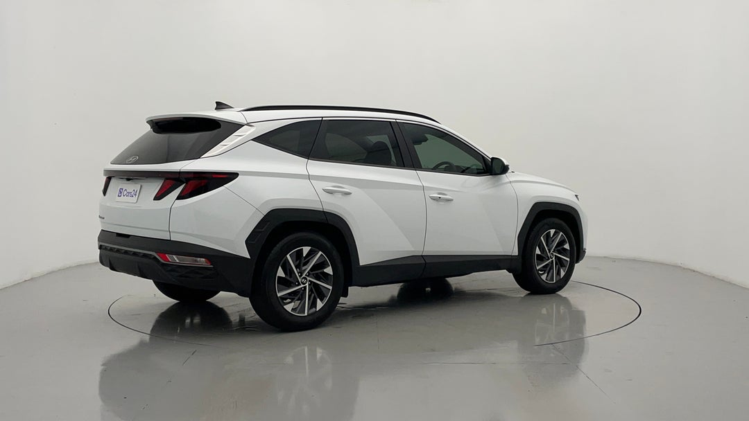 Right Back Diagonal (45- Degree) View