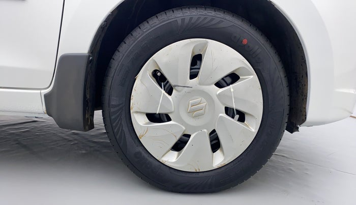 2014 Maruti Celerio VXI d, Petrol, Manual, 82,846 km, Right Front Tyre