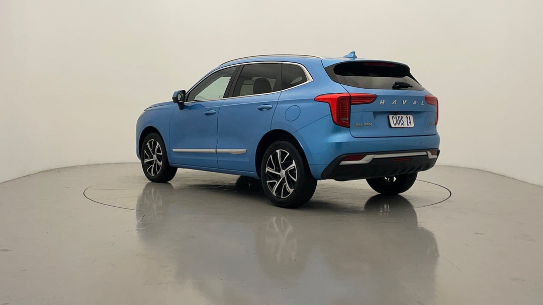 Left Back Diagonal (45- Degree) View