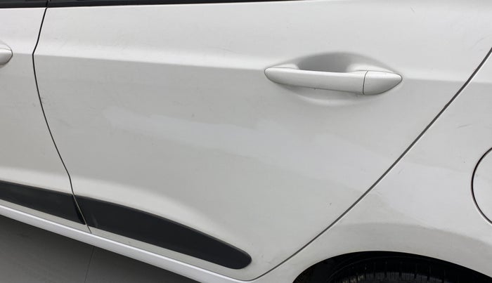 2016 Hyundai Grand i10 SPORTZ 1.2 KAPPA VTVT, Petrol, Manual, 74,335 km, Rear left door - Minor scratches