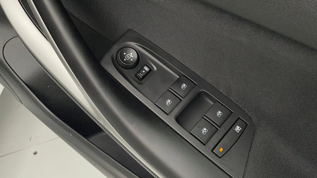 Drivers Side Door Panel Controls