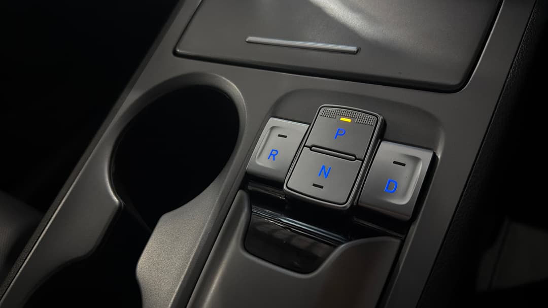 2023 Hyundai Kona Elite Electric Std Range, Automatic, 13490 km, Gear Lever 