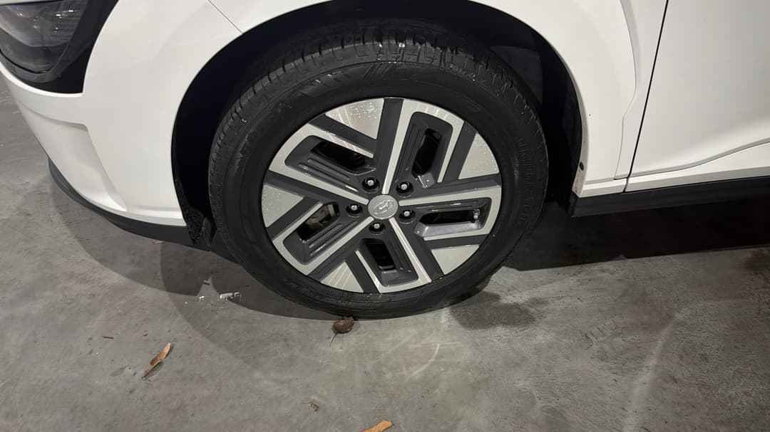 2023 Hyundai Kona Elite Electric Std Range, Automatic, 13490 km, Left Front Wheel
