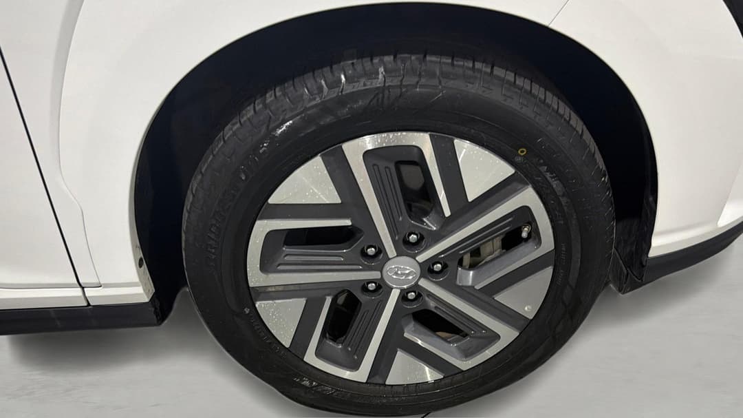2023 Hyundai Kona Elite Electric Std Range, Automatic, 13490 km, Right Front Wheel