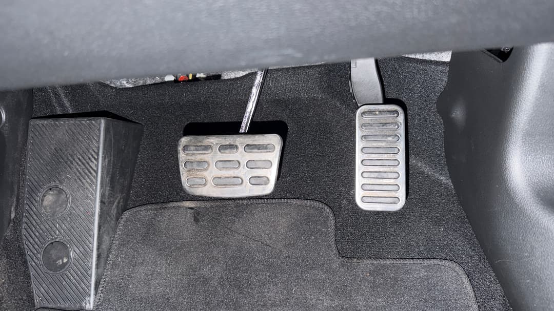2023 Hyundai Kona Elite Electric Std Range, Automatic, 13490 km, Pedals and Footmat