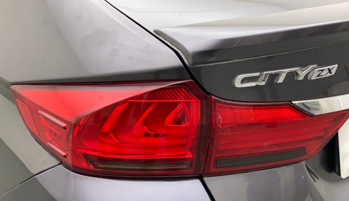 2018 Honda City 1.5L I-VTEC ZX CVT, Petrol, Automatic, 82,136 km, Left tail light - Minor damage