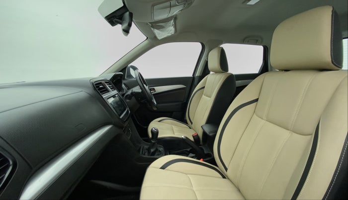 2021 Toyota URBAN CRUISER PREMIUM MT, Petrol, Manual, 18,370 km, Right Side Front Door Cabin