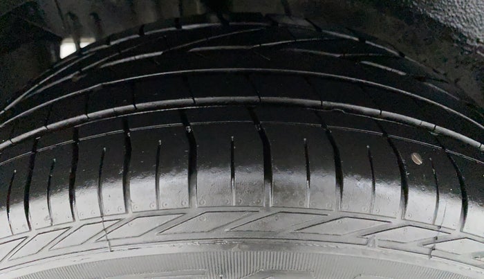2020 Tata NEXON XZ+ 1.5, Diesel, Manual, 22,185 km, Right Rear Tyre Tread