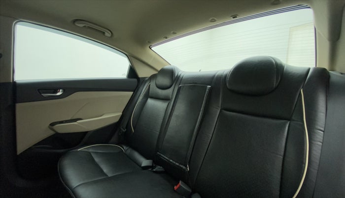 2020 Hyundai Verna SX PETROL MT, Petrol, Manual, 22,859 km, Right Side Rear Door Cabin