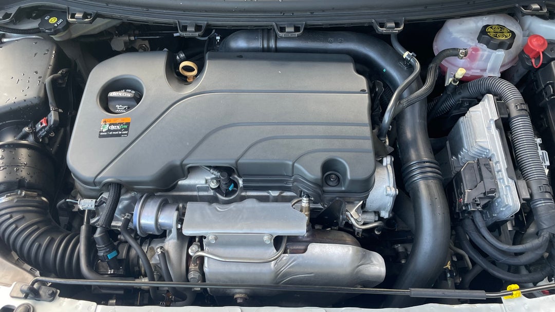 2017 Holden Astra Ltz, Automatic, 49980 km, Open Bonnet (Engine)