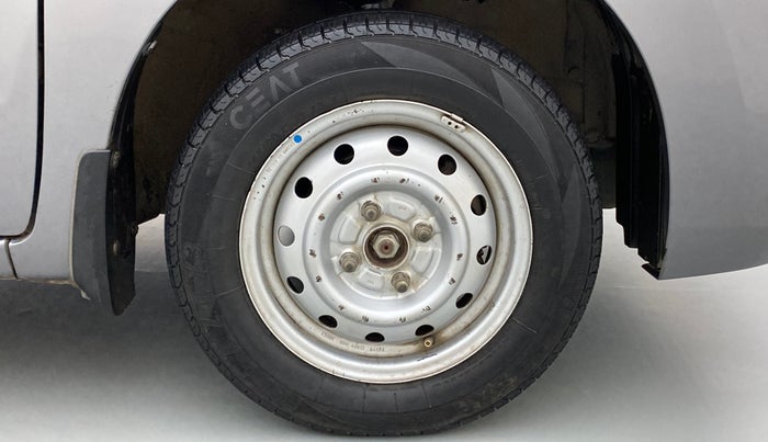 2015 Maruti Wagon R 1.0 LXI CNG, CNG, Manual, 67,853 km, Right Front Wheel