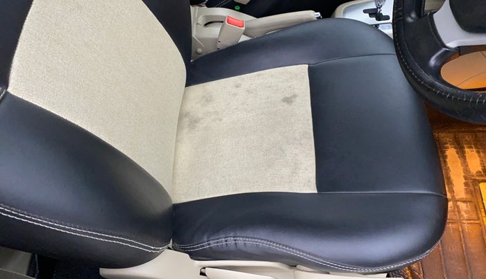 2016 Maruti Swift Dzire ZDI AMT, Diesel, Automatic, 94,069 km, Driver seat - Cover slightly stained