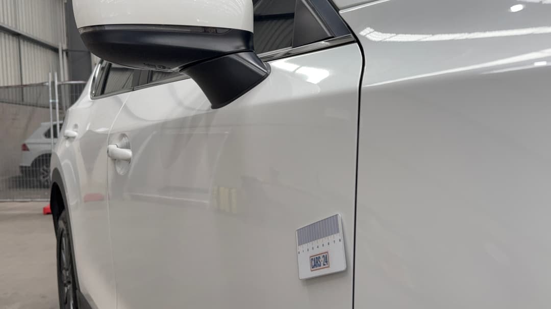 2018 Mazda CX-5 Touring (4x4), Automatic, 68355 km, Doors Front RHS Scratch