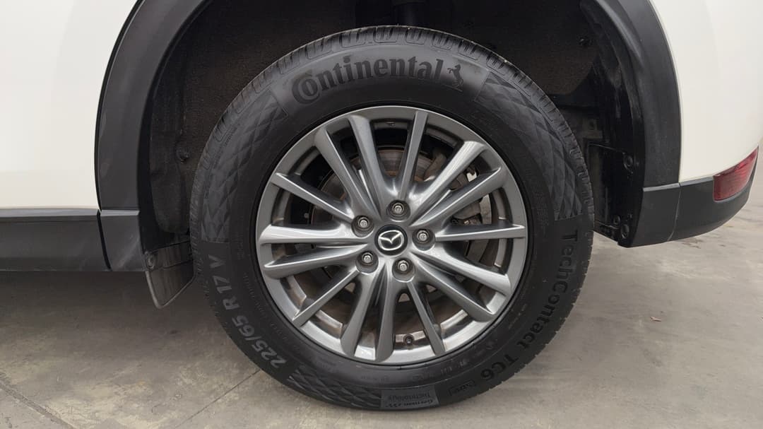 2018 Mazda CX-5 Touring (4x4), Automatic, 68355 km, Left Rear Wheel