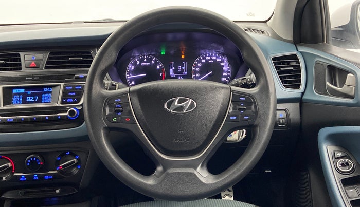 2016 Hyundai i20 Active 1.2 S, Petrol, Manual, 1,36,572 km, Steering Wheel Close Up