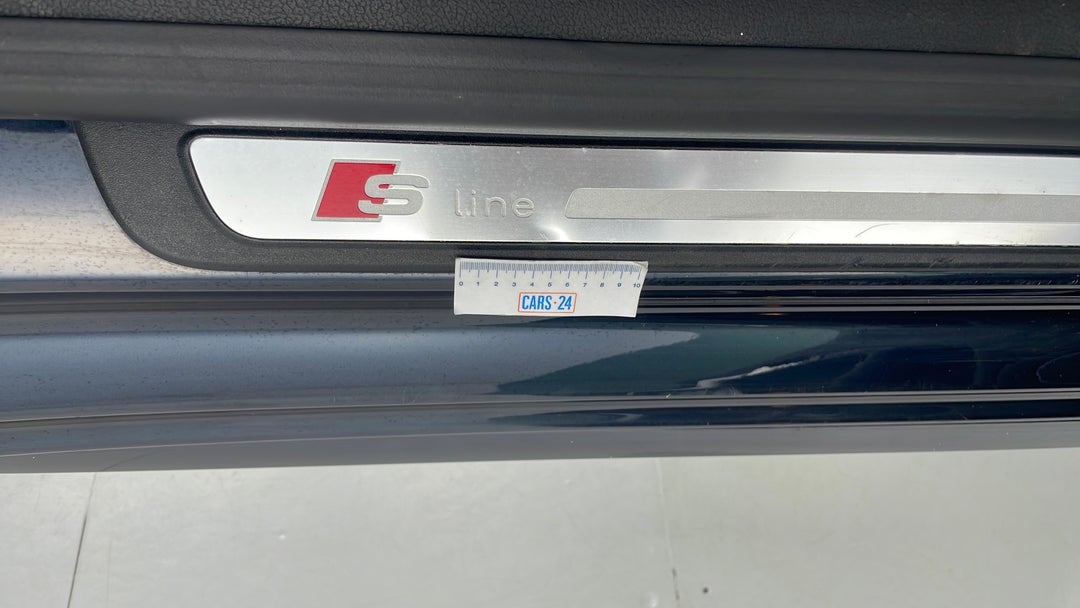 Door Sills Front RHS Dent