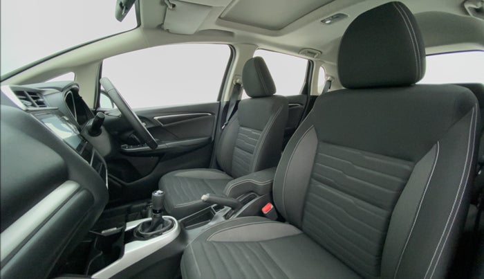 2021 Honda WR-V 1.5 i-DTEC VX MT, Diesel, Manual, 16,075 km, Right Side Front Door Cabin