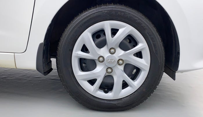 2018 Hyundai Grand i10 MAGNA 1.2 KAPPA VTVT, Petrol, Manual, 13,679 km, Right Front Wheel
