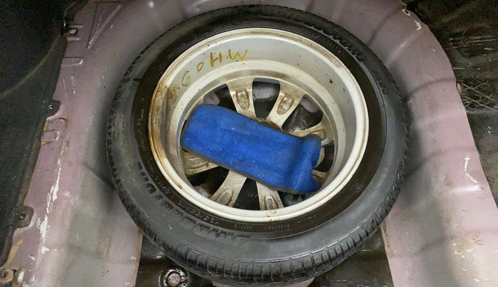 2011 Hyundai Verna FLUIDIC 1.6 VTVT SX, Petrol, Manual, 74,527 km, Spare Tyre