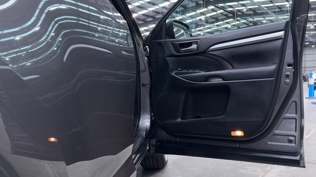 2018 Toyota Kluger Gxl (4x2), Automatic, 71403 km, Speaker View