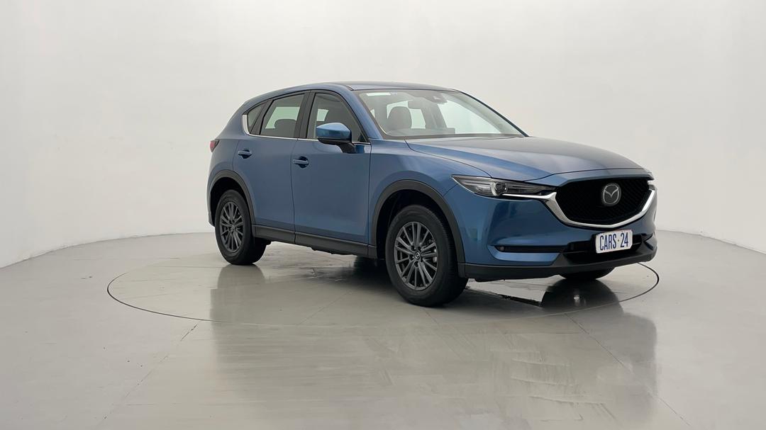 2021 Mazda CX-5 Maxx Sport (fwd), Automatic, 39743 km, Right Front Diagonal (45- Degree) View