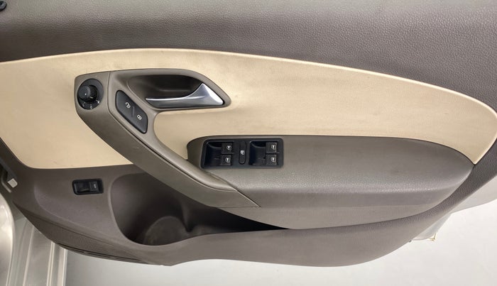 2012 Volkswagen Vento HIGHLINE DIESEL, Diesel, Manual, 54,121 km, Driver Side Door Panels Control
