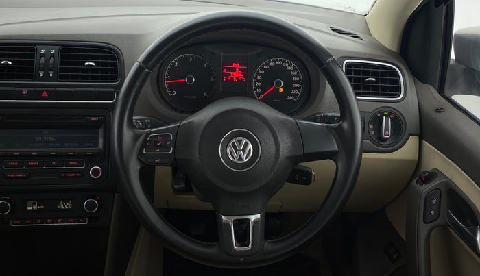 2012 Volkswagen Vento HIGHLINE DIESEL, Diesel, Manual, 54,121 km, Steering Wheel Close Up
