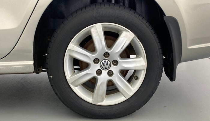 2012 Volkswagen Vento HIGHLINE DIESEL, Diesel, Manual, 54,121 km, Right Rear Wheel