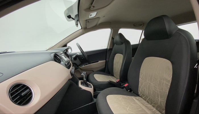 2014 Hyundai Grand i10 ASTA AT 1.2 KAPPA VTVT, Petrol, Automatic, 33,131 km, Right Side Front Door Cabin