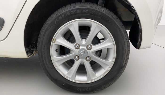 2014 Hyundai Grand i10 ASTA AT 1.2 KAPPA VTVT, Petrol, Automatic, 33,131 km, Left Rear Wheel