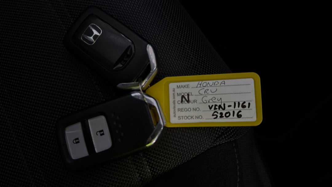 2020 Honda CR-V Vti (2WD), Automatic, 86109 km, Key Close-up