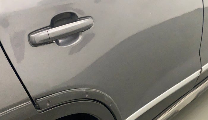 2018 Maruti Vitara Brezza ZDI PLUS AMT, Diesel, Automatic, 73,791 km, Right rear door - Slightly dented