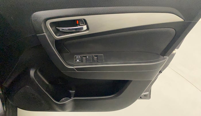 2018 Maruti Vitara Brezza ZDI PLUS AMT, Diesel, Automatic, 73,791 km, Driver Side Door Panels Control