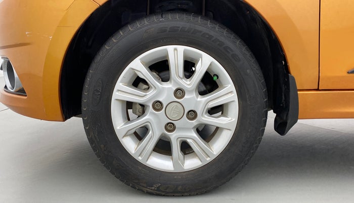 2016 Tata Tiago XZ 1.2 REVOTRON, Petrol, Manual, 14,624 km, Left Front Wheel