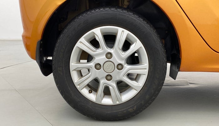 2016 Tata Tiago XZ 1.2 REVOTRON, Petrol, Manual, 14,624 km, Right Rear Wheel