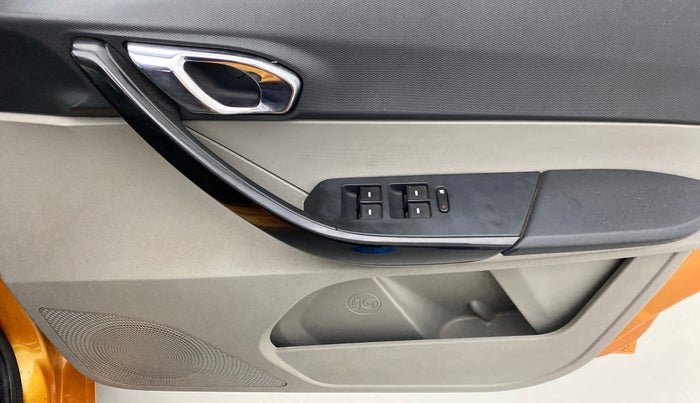 2016 Tata Tiago XZ 1.2 REVOTRON, Petrol, Manual, 14,624 km, Driver Side Door Panels Control