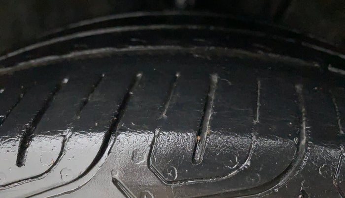 2012 Hyundai i20 ASTA 1.2, Petrol, Manual, 80,996 km, Right Front Tyre Tread
