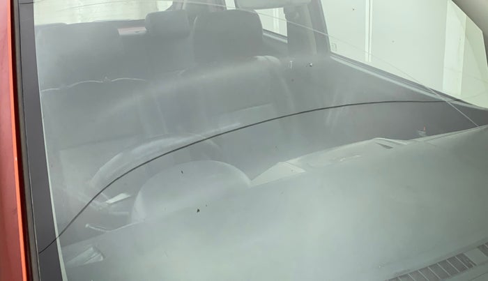2010 Maruti Wagon R 1.0 VXI, Petrol, Manual, 80,969 km, Front windshield - Minor spot on windshield