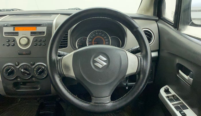 2010 Maruti Wagon R 1.0 VXI, Petrol, Manual, 80,969 km, Steering Wheel Close Up