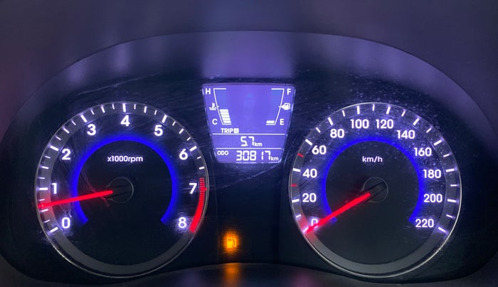 2017 Hyundai Verna 1.6 VTVT SX, Petrol, Manual, 30,817 km, Odometer Image